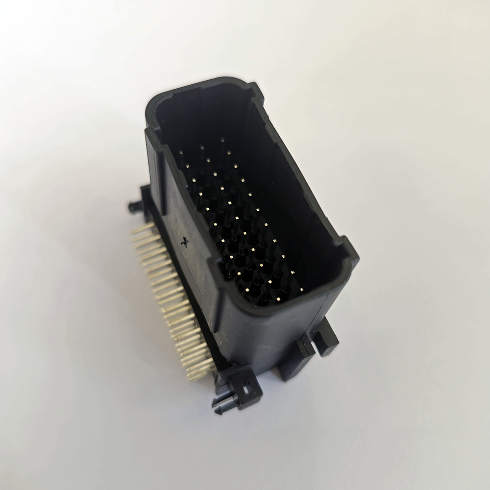 سوکت ای سی یو دونگهای سمت ECU